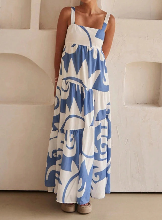 "Sway into Summer: Get Your Hands on Our Stunning Holiday Maxi Dress Now!"
